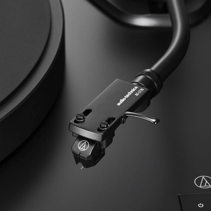 Audio-Technica: AT-LP8X Semi-Autiomatic Direct Drive Turntable