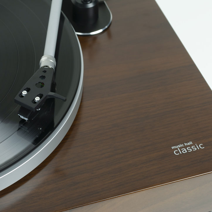 Music Hall: Classic Turntable - Dark Walnut