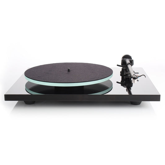 Rega: Planar 2 Turntable w/ ND3 Cartridge - Black